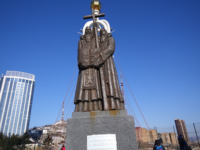 Statue on Eagle's nest hill