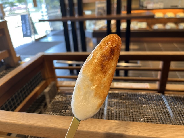 松島蒲鉾本舗での笹かまぼこ手焼き体験