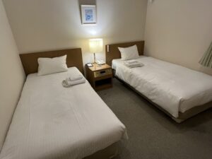 足柄SAで泊まれるレストイン時之栖